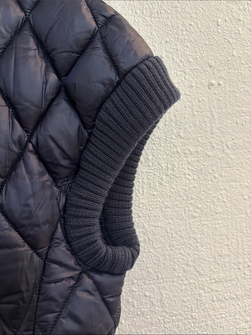 Martha Stewart Quilted Sleeveless Oversized Vest - True Navy Blue Size M Fits XL - Picture 6 of 7